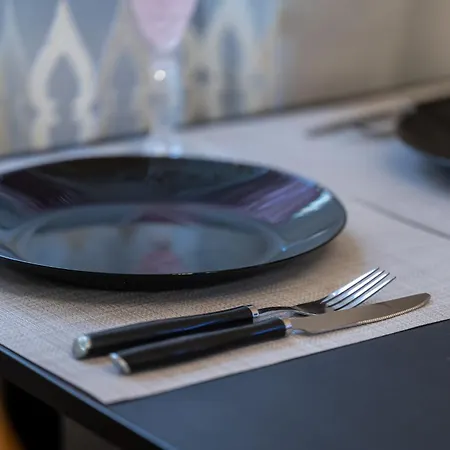 Apartmán Two Homelike By Ndk And Vitosha Blvd With 2 Free Parking Spots *