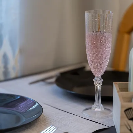 Two Homelike By Ndk And Vitosha Blvd With 2 Free Parking Spots